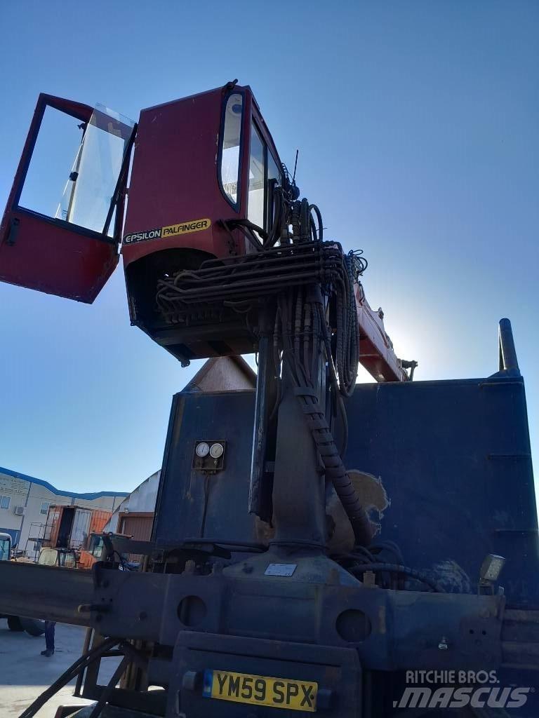 Volvo FM 16 Truck mounted cranes