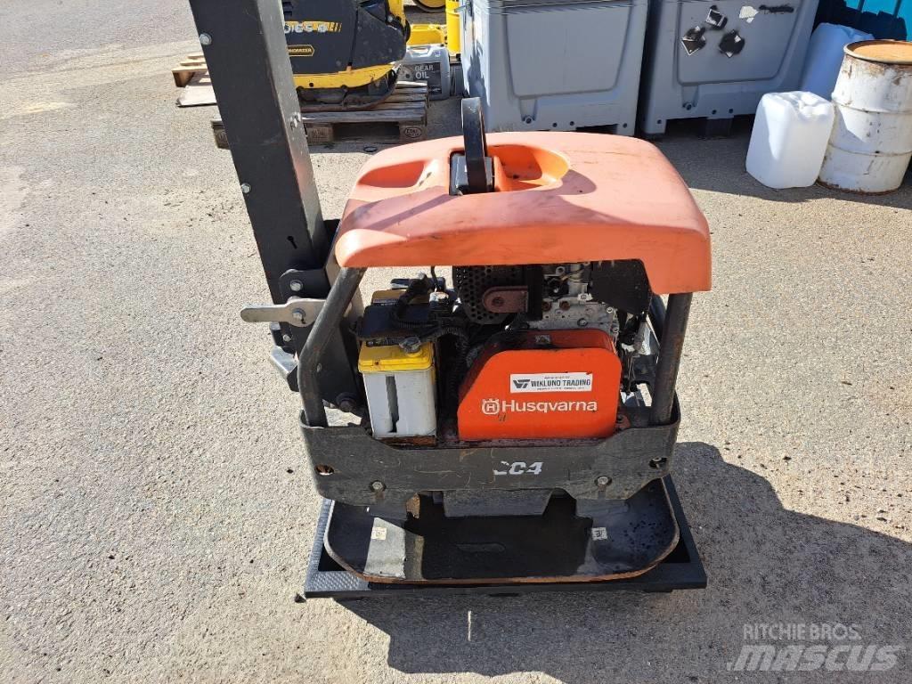 Husqvarna LG 204 Plate compactors