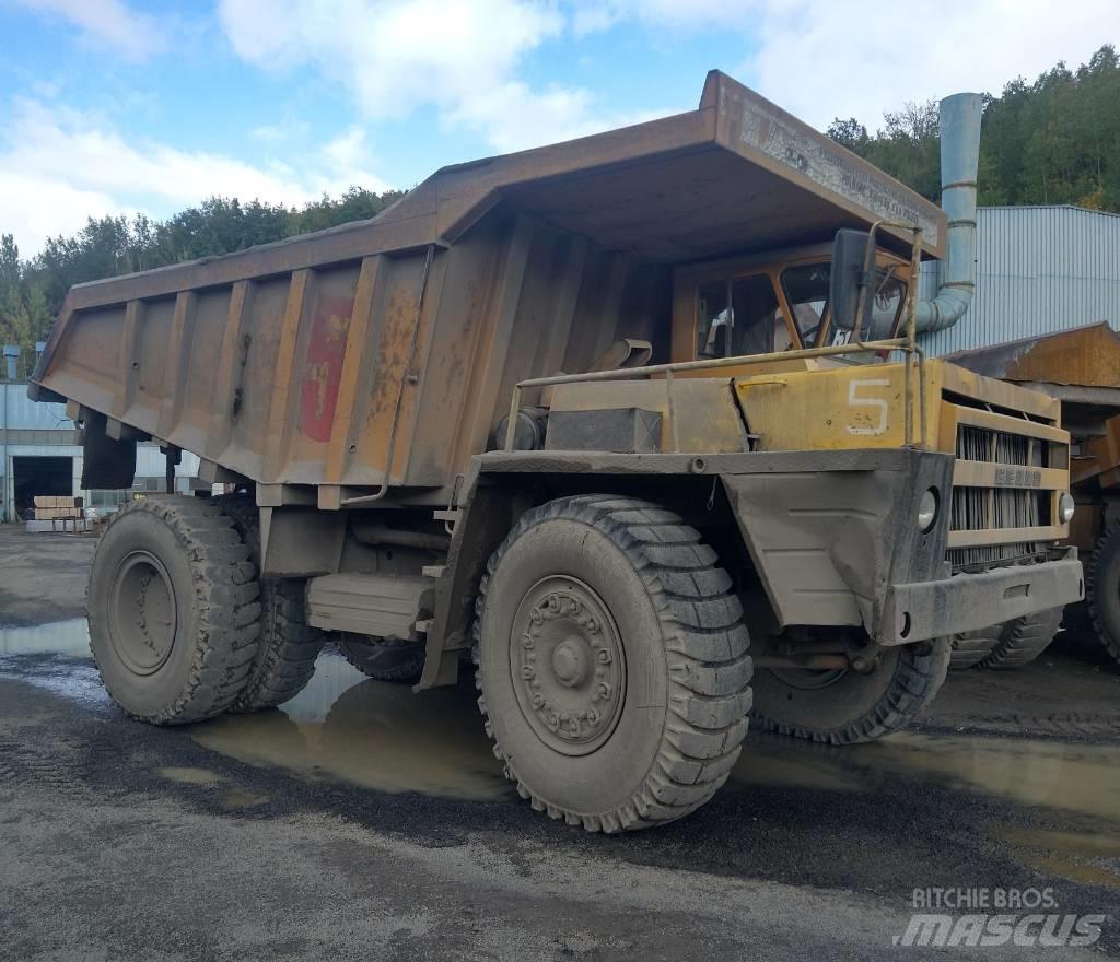Belaz 7523 Rigid dump trucks