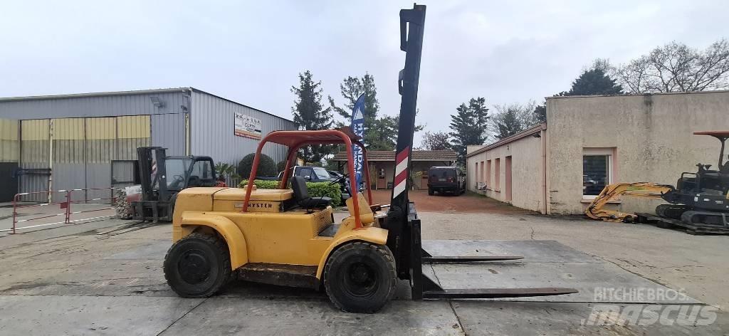 Hyster F7060DPJ Diesel trucks