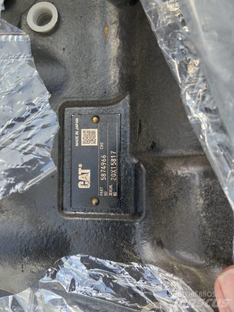 CAT 390 F Tracks, chains and undercarriage