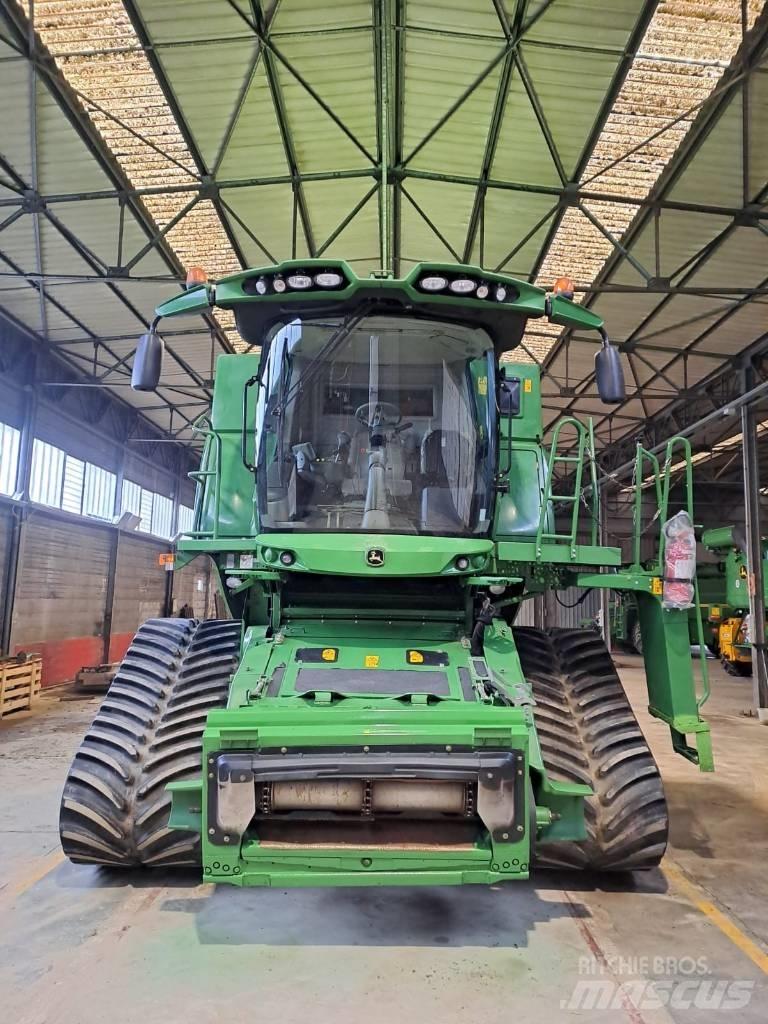 John Deere S 660 Combine harvesters