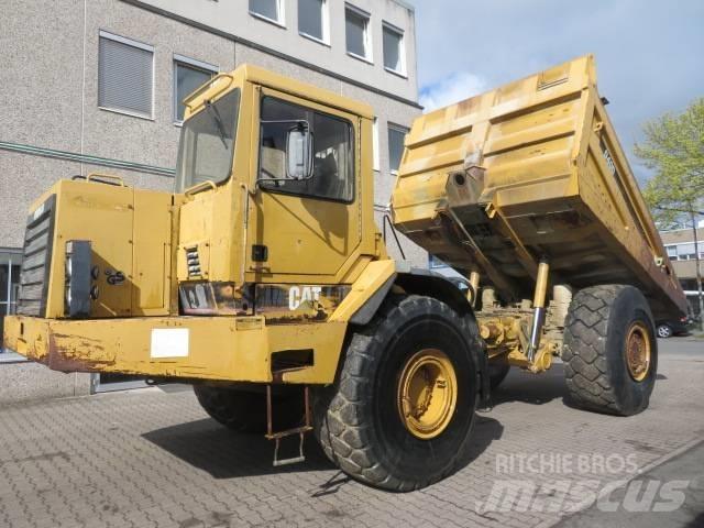 CAT  D40 Dumper Articulated Haulers