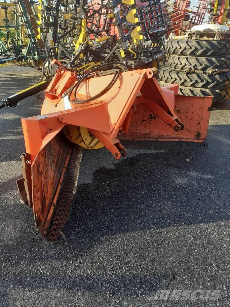 Esko 240 lumilinko Snow throwers