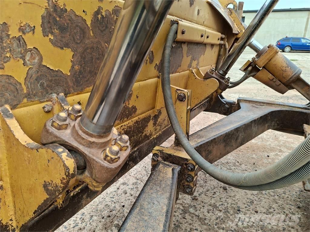 CAT D6R XL Other