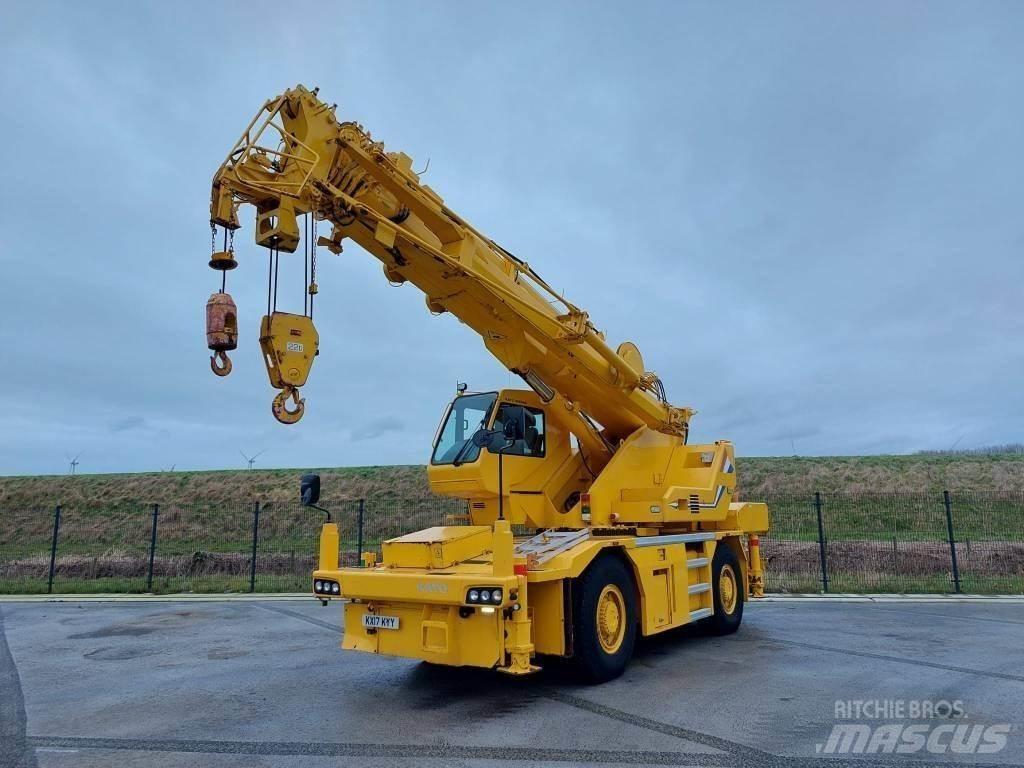 Kato CR 350 Ri All terrain cranes