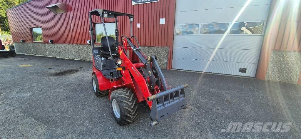 Flexitrac 1126 Multi-purpose loaders