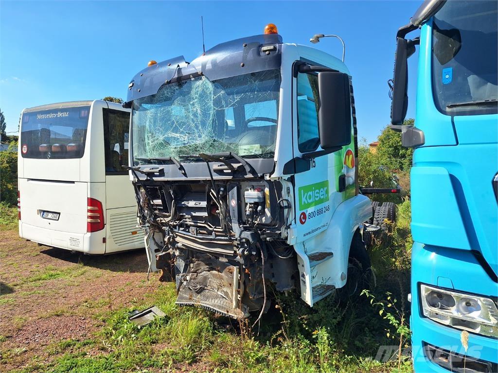 MAN TGS 26.480 6X4 Chassis Cab trucks