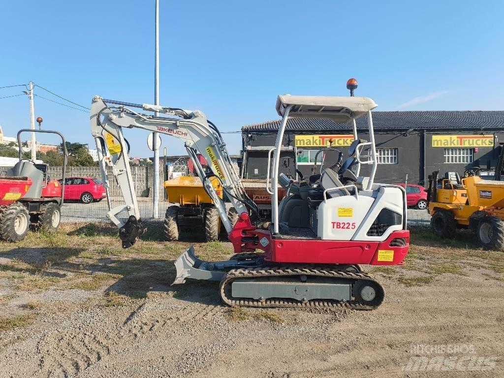 Takeuchi TB 225 Mini excavators < 7t (Mini diggers)