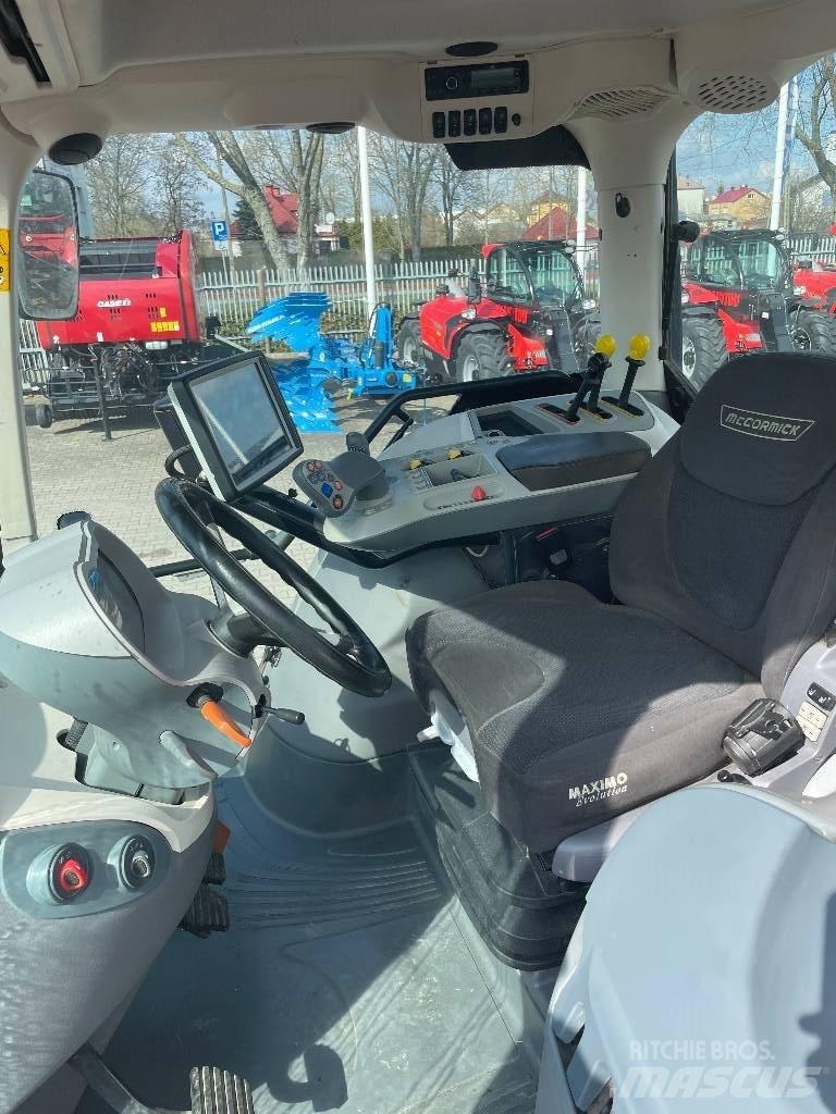 McCormick X 7.680 Tractors