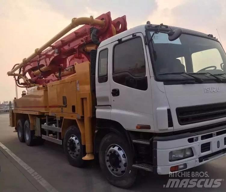 Putzmeister 37 M Concrete pumps