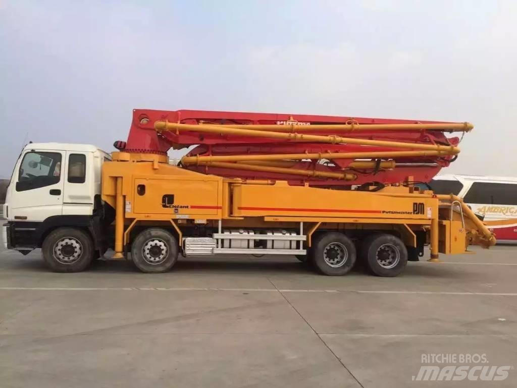 Putzmeister 37 M Concrete pumps