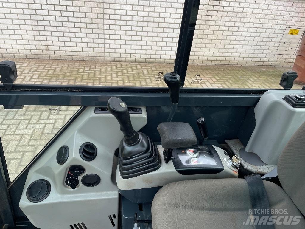 Komatsu PC 17 R-5 Mini excavators < 7t (Mini diggers)