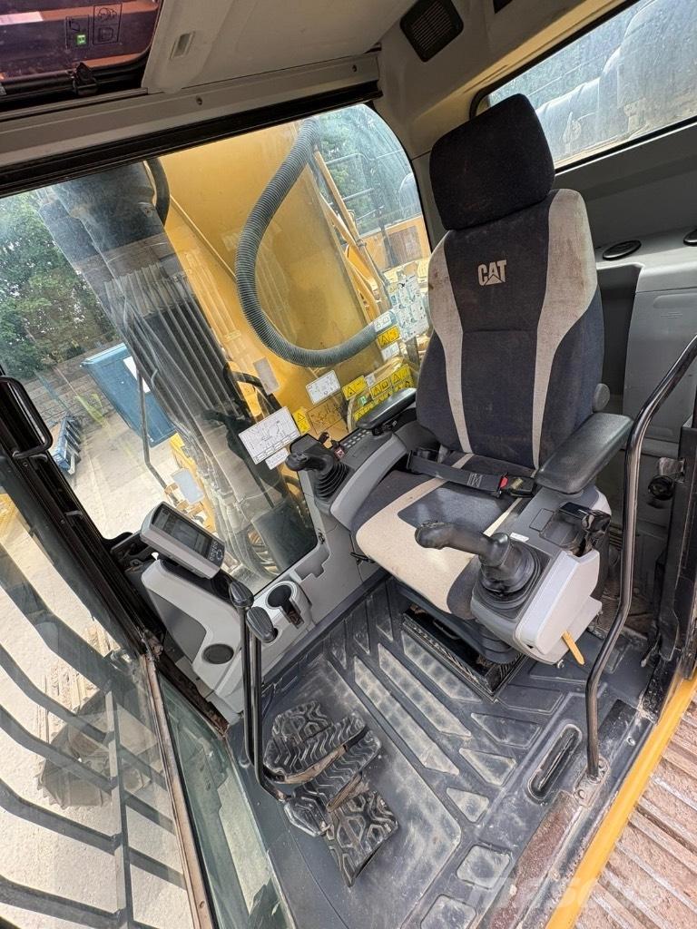 CAT 336 F L Crawler excavators