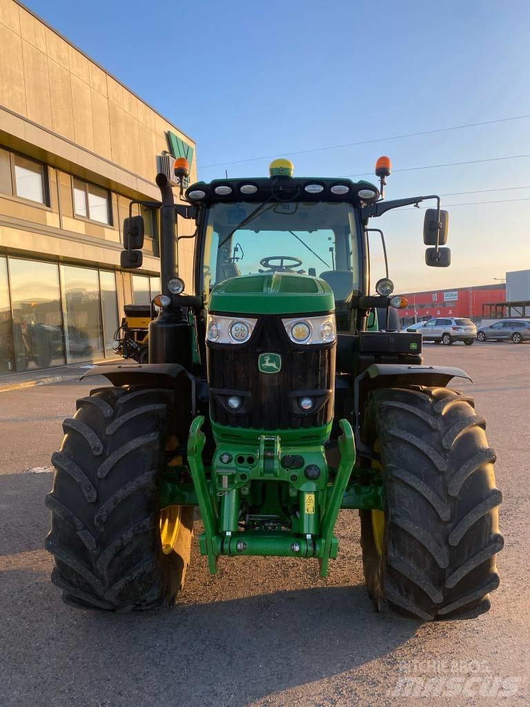 John Deere 6215 R Tractors