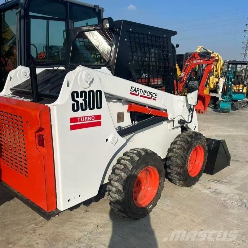 Bobcat S 300 Skid steer loaders