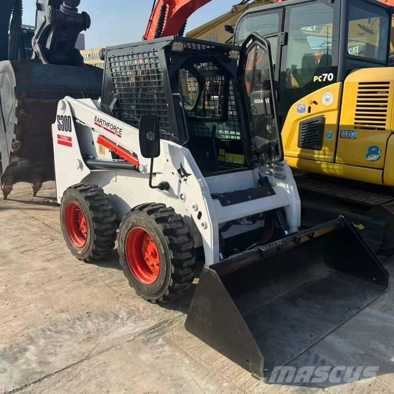 Bobcat S 300 Skid steer loaders