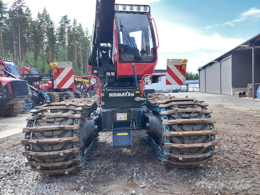 Komatsu 901 XC Harvesters