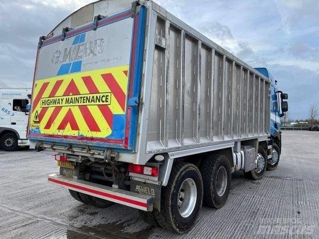 Renault T430 Tipper trucks