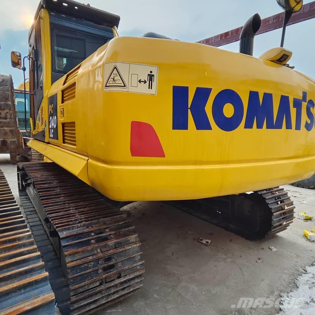 Komatsu PC 240-8 Crawler excavators