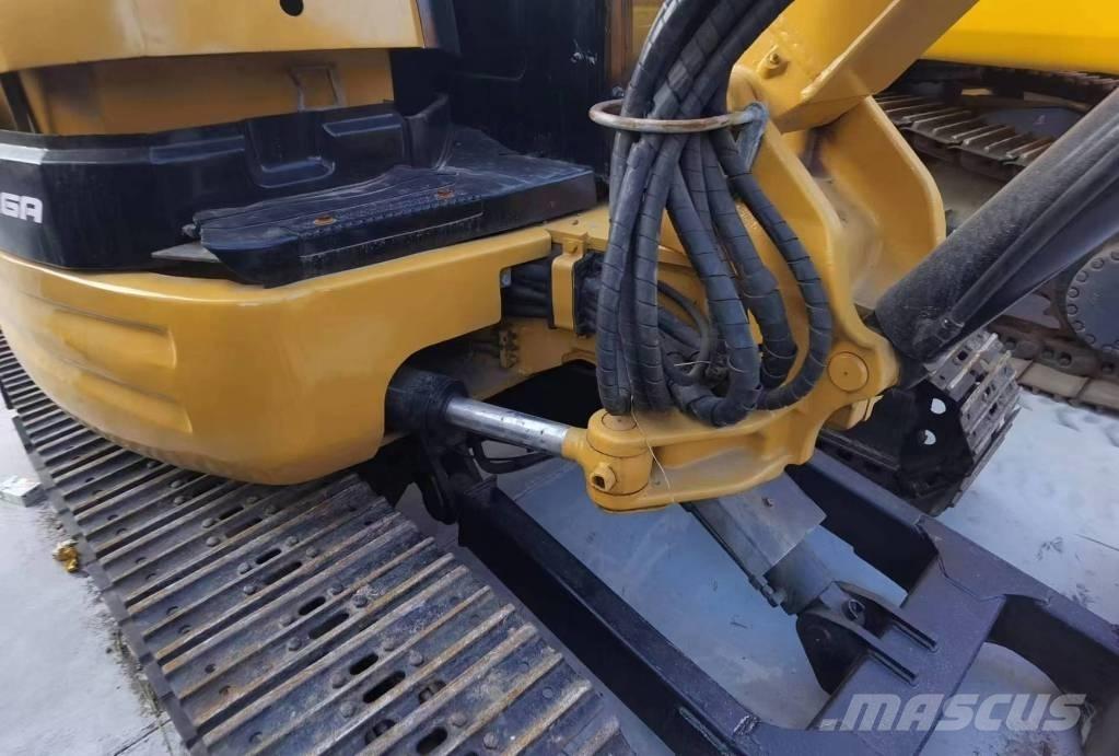 CAT 304 CR Mini excavators < 7t (Mini diggers)
