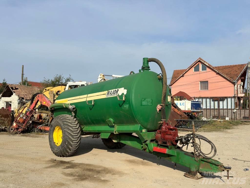 Major 1700 Slurry tankers