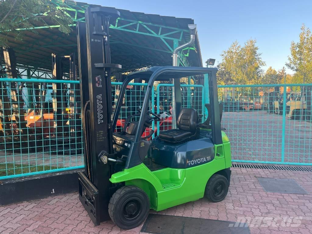 Toyota 7FG15 V-3282 LPG trucks