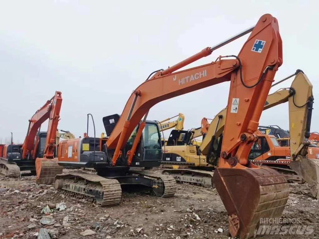 Hitachi ZX 250 Crawler excavators