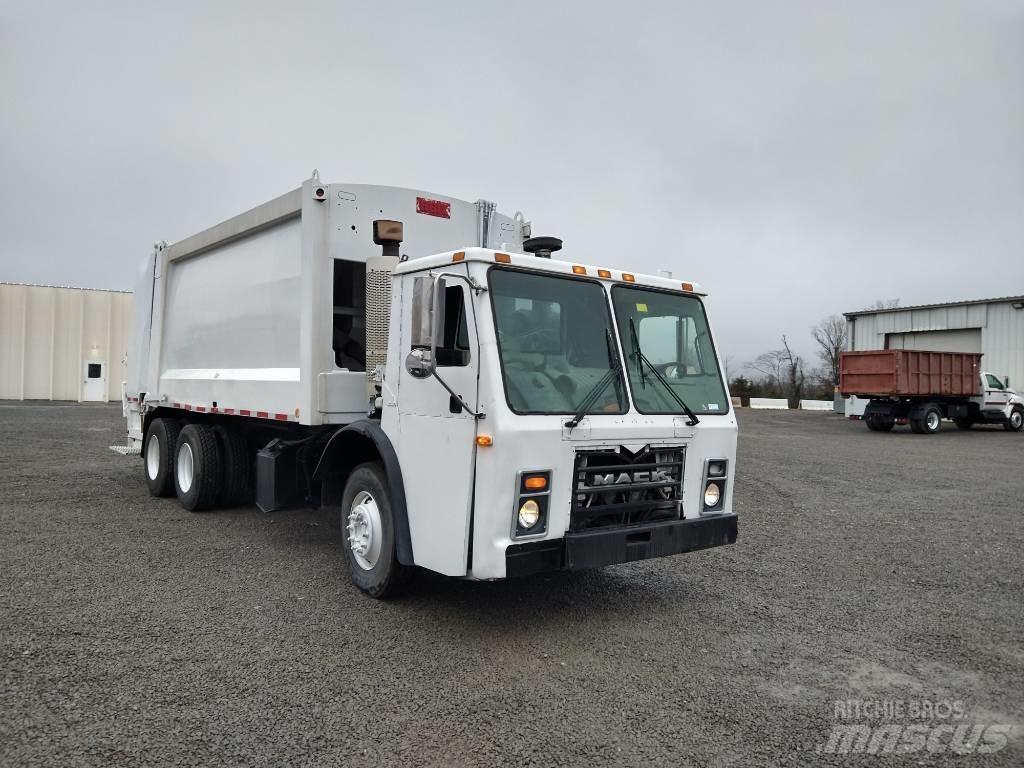 Mack LEU613 Waste trucks