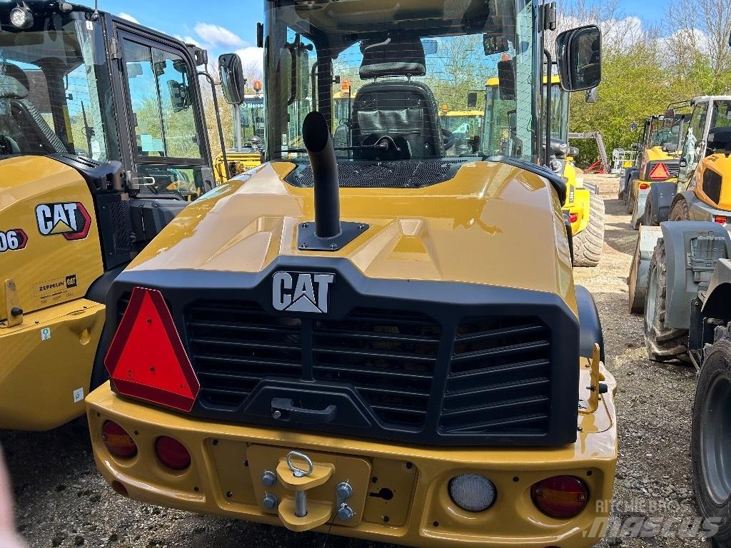 CAT 906 Wheel loaders
