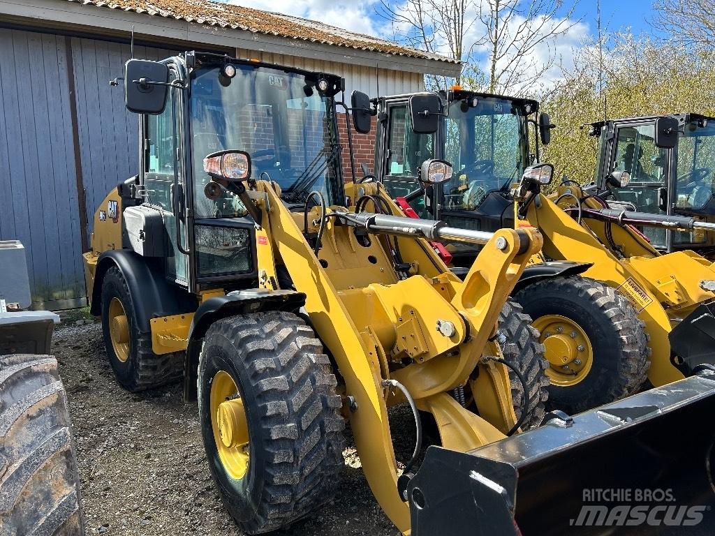 CAT 906 Wheel loaders