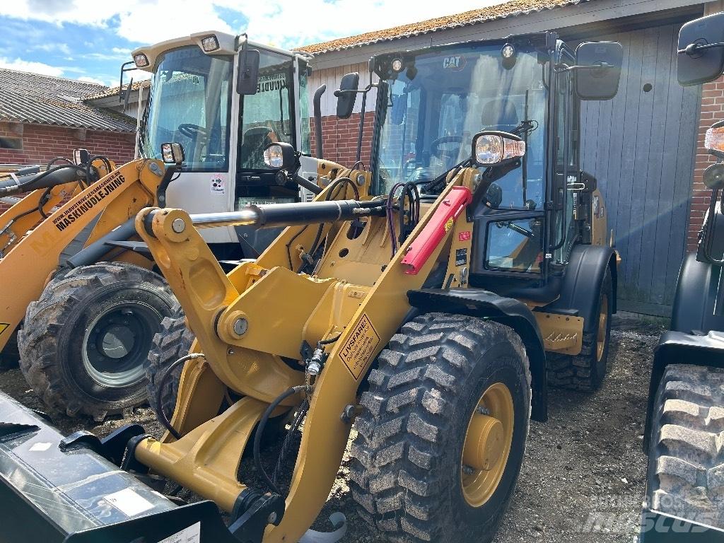 CAT 906 Wheel loaders