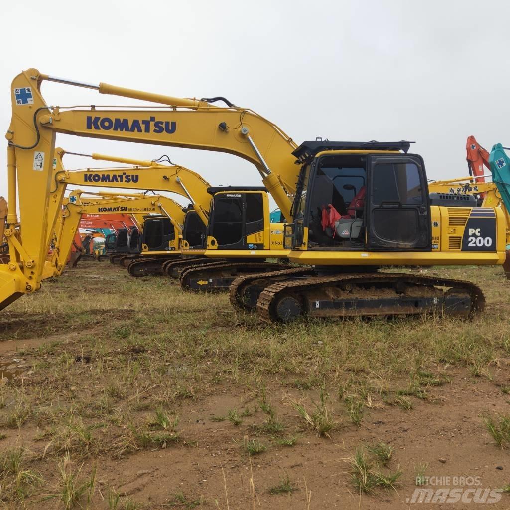 Komatsu PC200-8 Crawler excavators