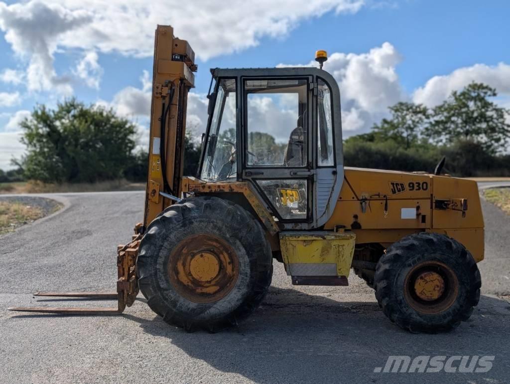 JCB 930 Rough terrain truck