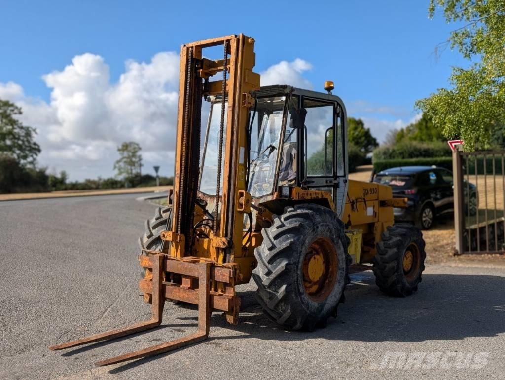 JCB 930 Rough terrain truck