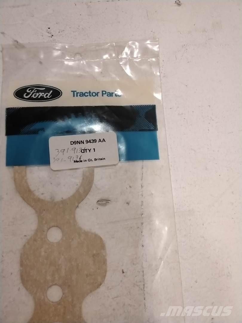 Ford D9NN 9439 AA Engines