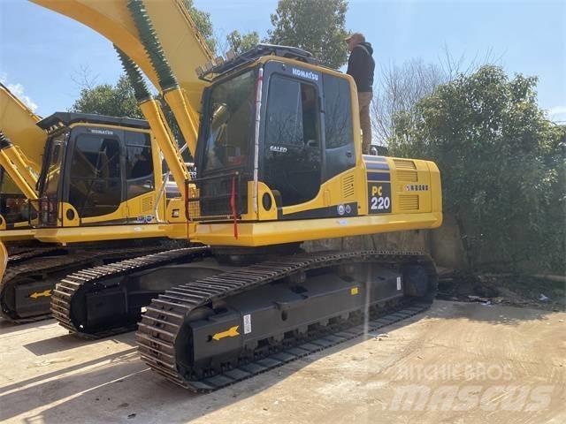 Komatsu PC 220-8 Crawler excavators