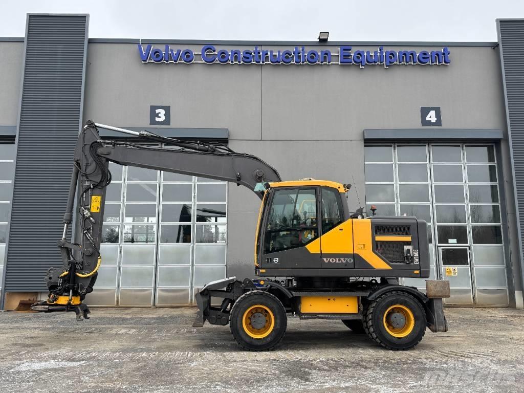Volvo EW 160 Wheeled excavators