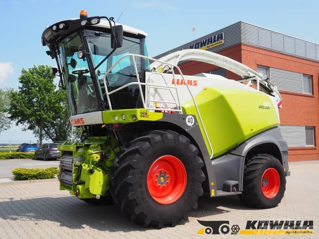CLAAS Jaguar 870 4WD Forage harvesters
