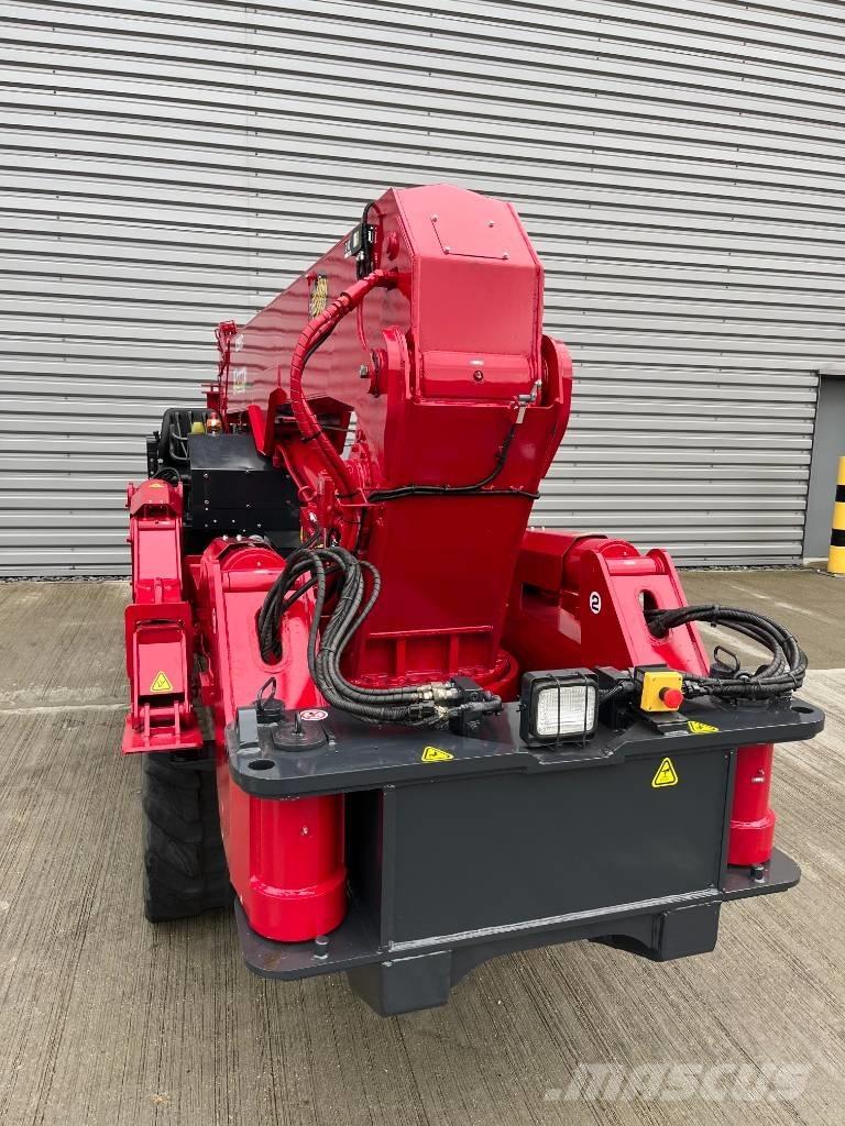 Unic URW 706 Mini cranes