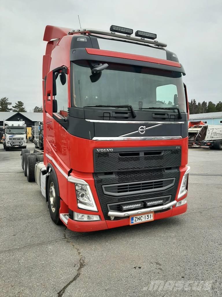 Volvo FH 13 Chassis Cab trucks