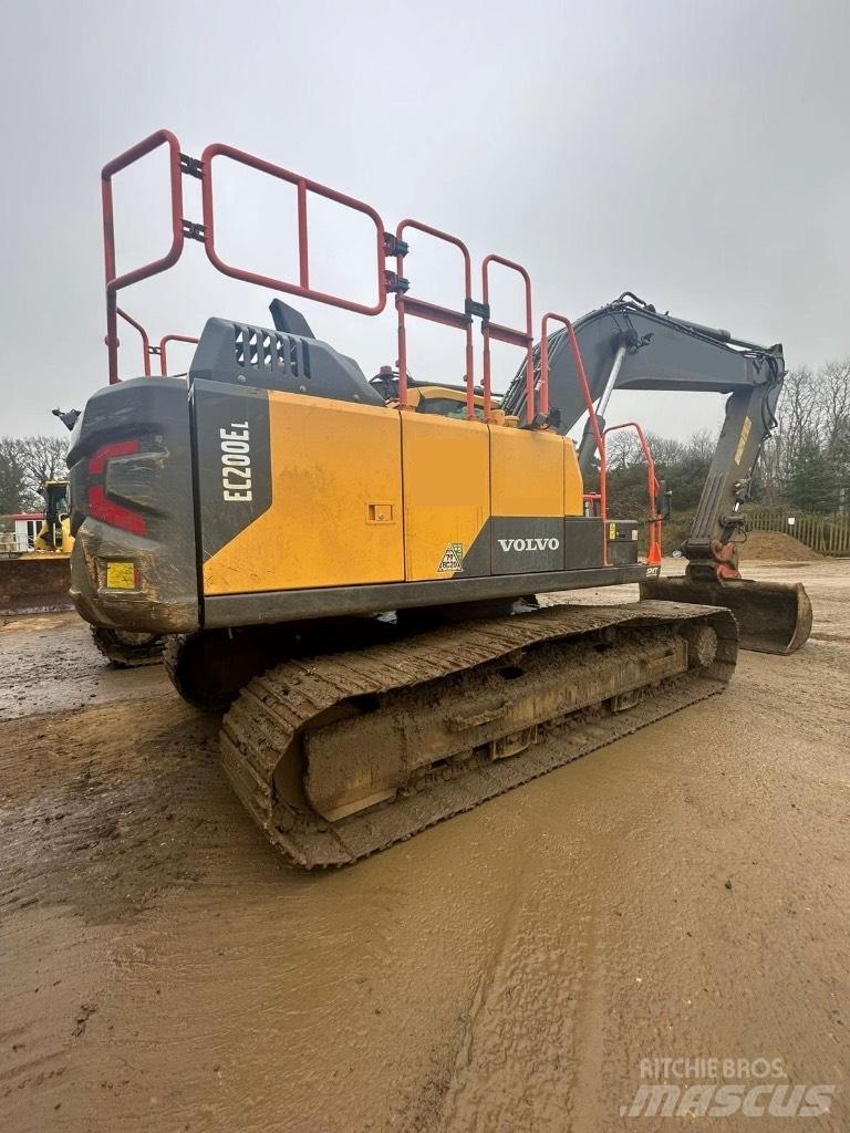 Volvo EC200EL Crawler excavators