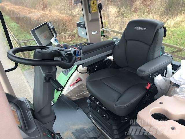 Fendt 943 Vario MT Tractors