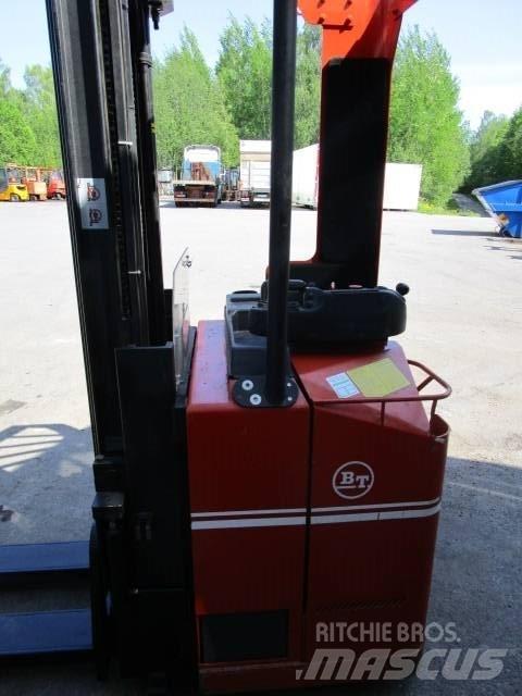 Toyota ståstaplare Self propelled stackers