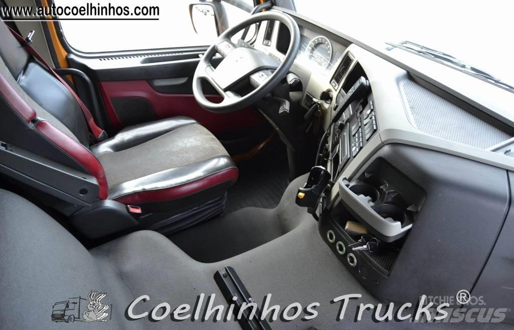 Volvo FM 330 Box trucks
