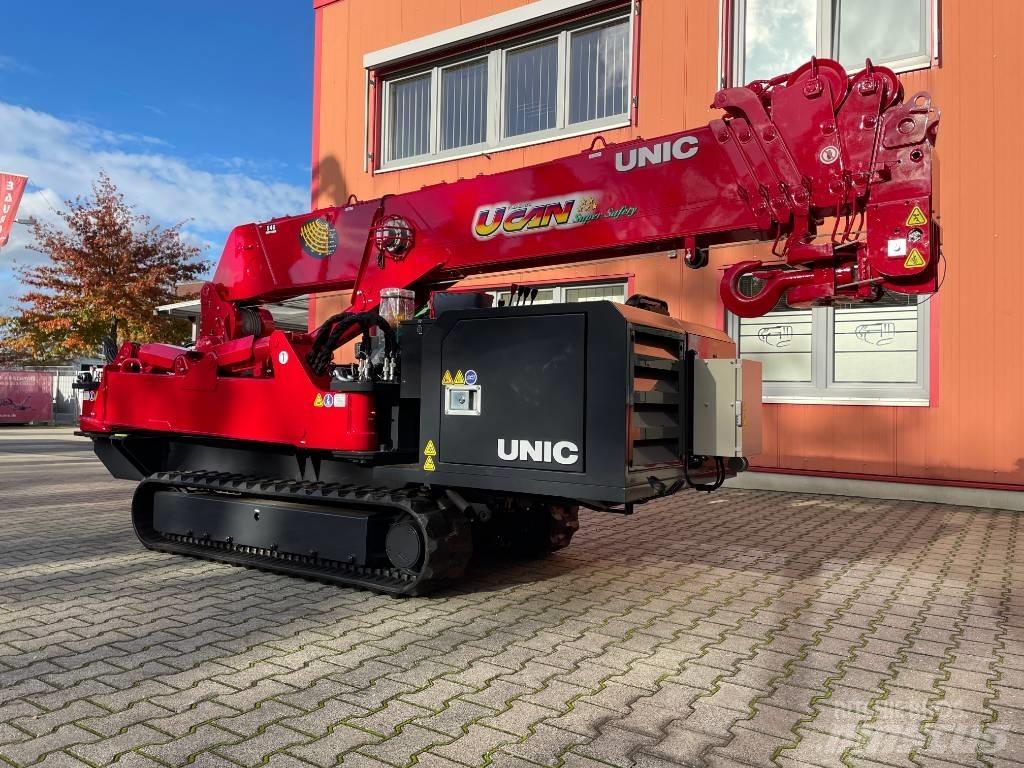 Unic URW-546 Track mounted cranes