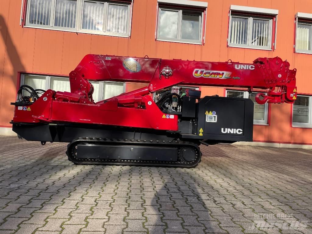Unic URW-546 Track mounted cranes