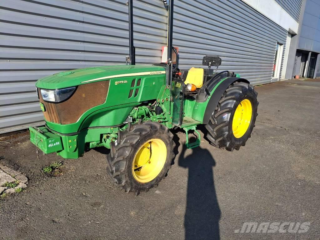 John Deere 5075GL Tractors