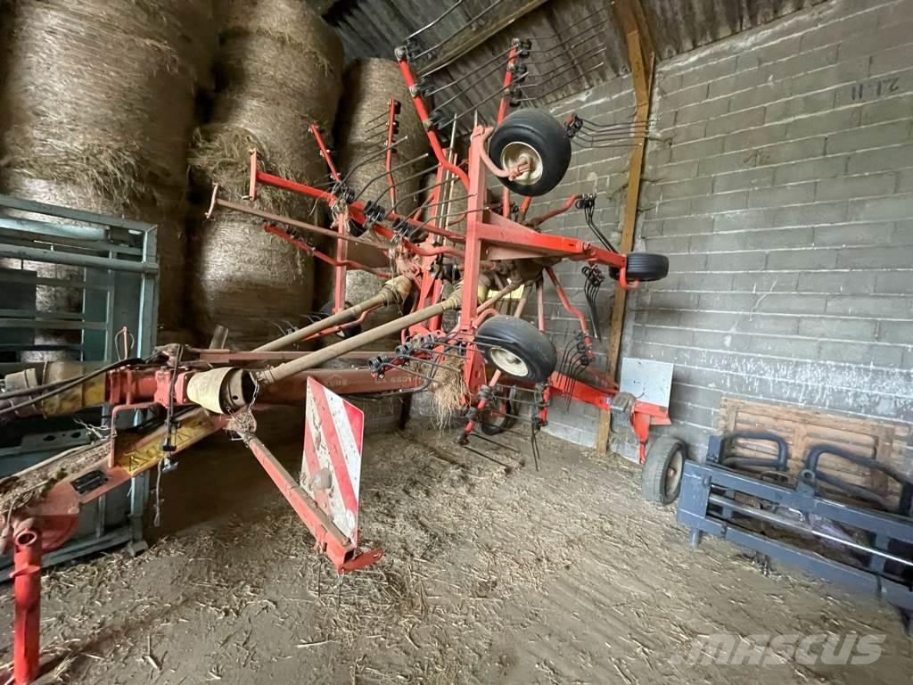 Kuhn GA 6501 Windrowers