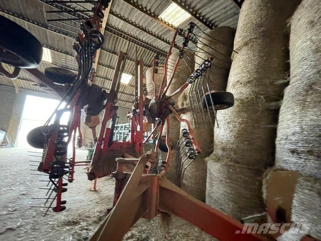 Kuhn GA 6501 Windrowers